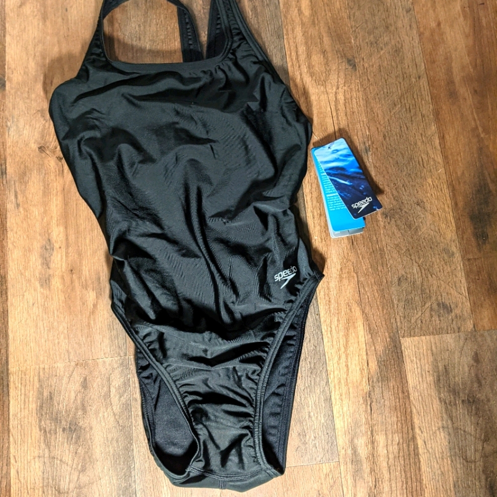 NWT Speedo one-piece swimsuit